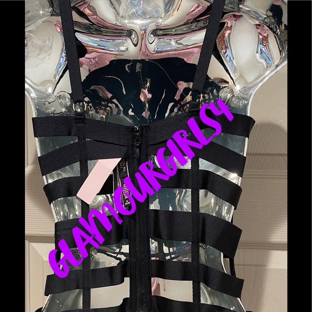 Victoria’s Secret RARE Black bondage corset Bra NWT  size Medium - Picture 4 of 8